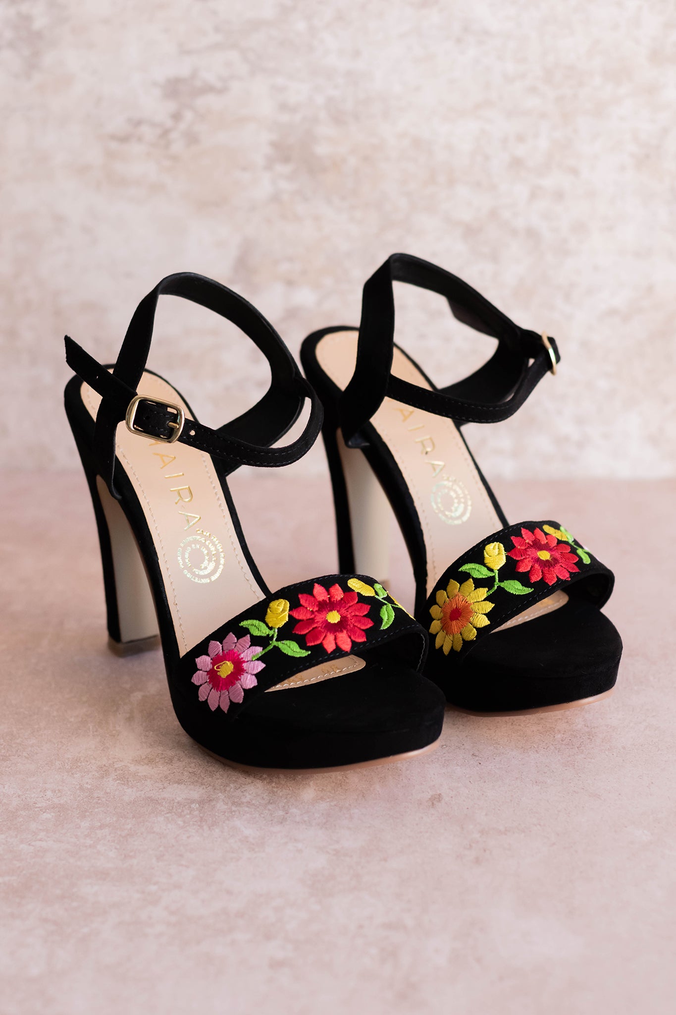 FloralBreeze - Heels with Embroidered Floral Design and Thin High Heel, 5727-Y